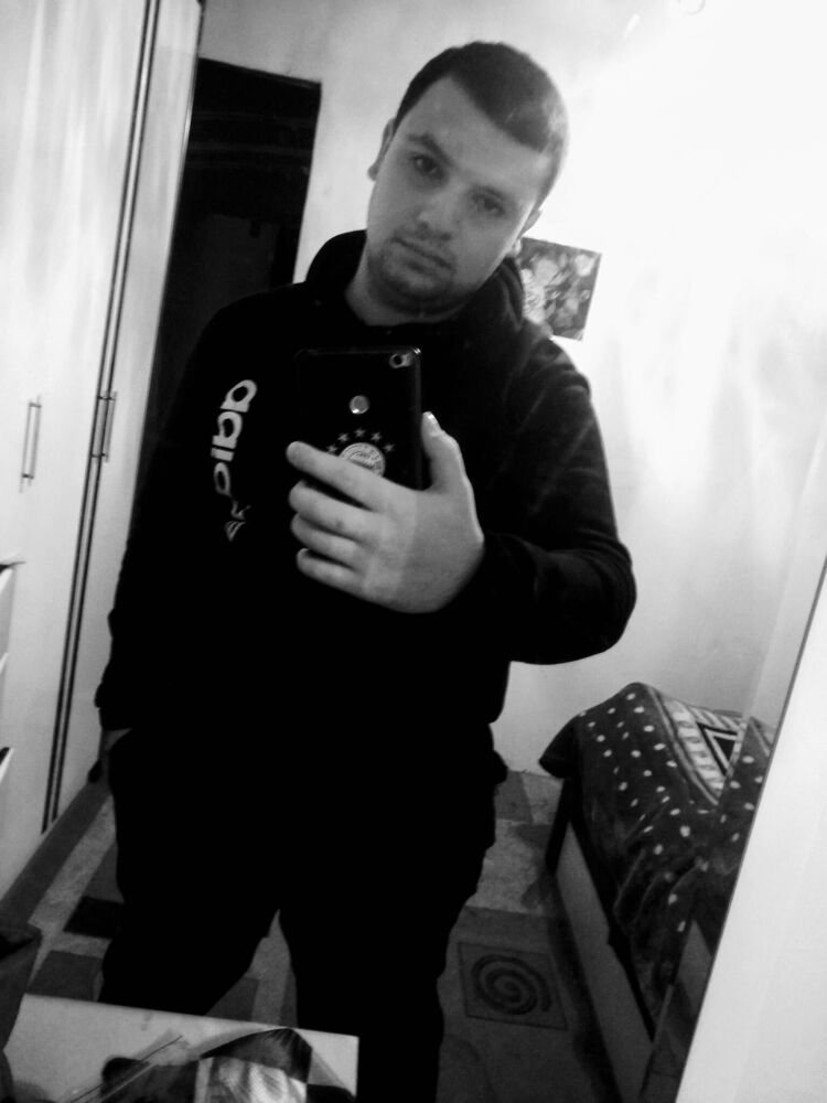 ���� 27304388 ������� Erik, 26 ���, ���� ���������� � �������