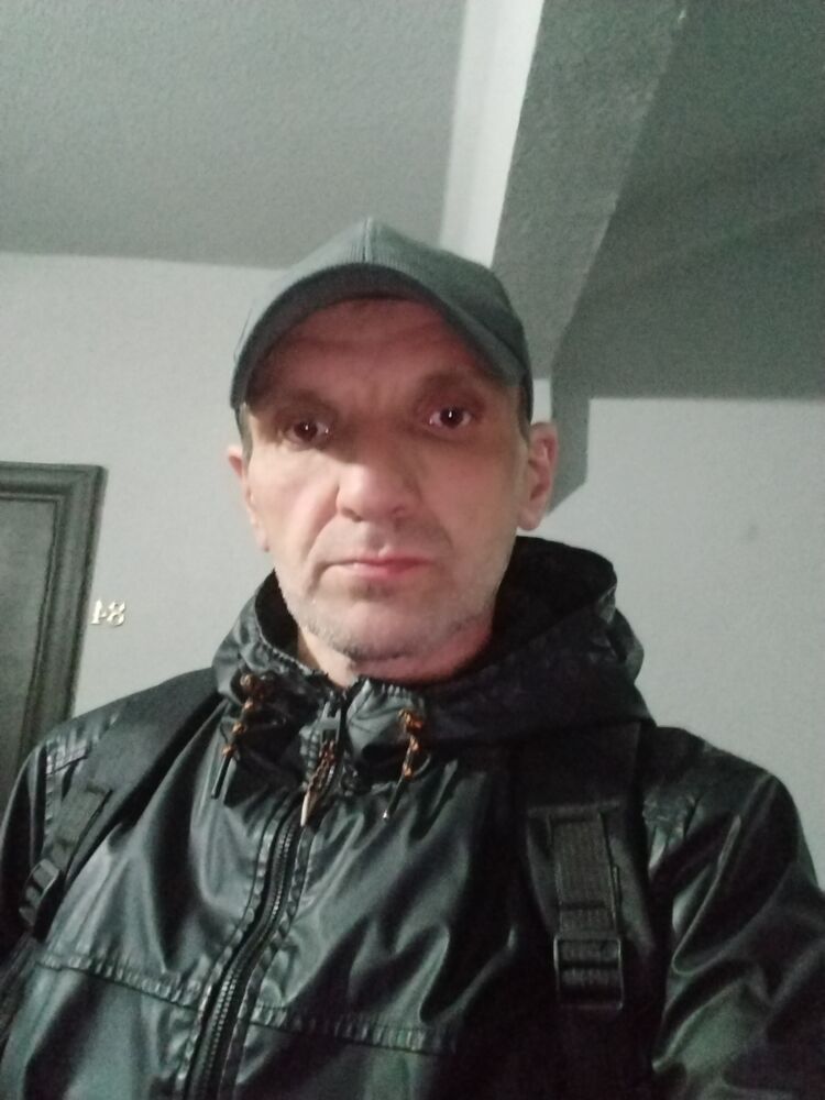  44158158  , 51 ,    