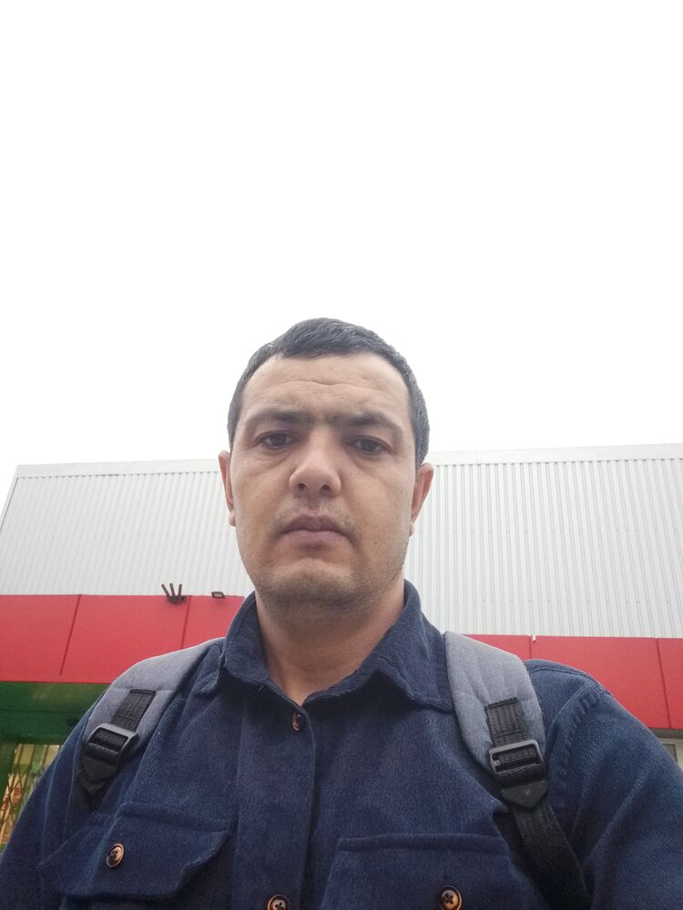  ,   Oxunjon, 34 ,   ,   