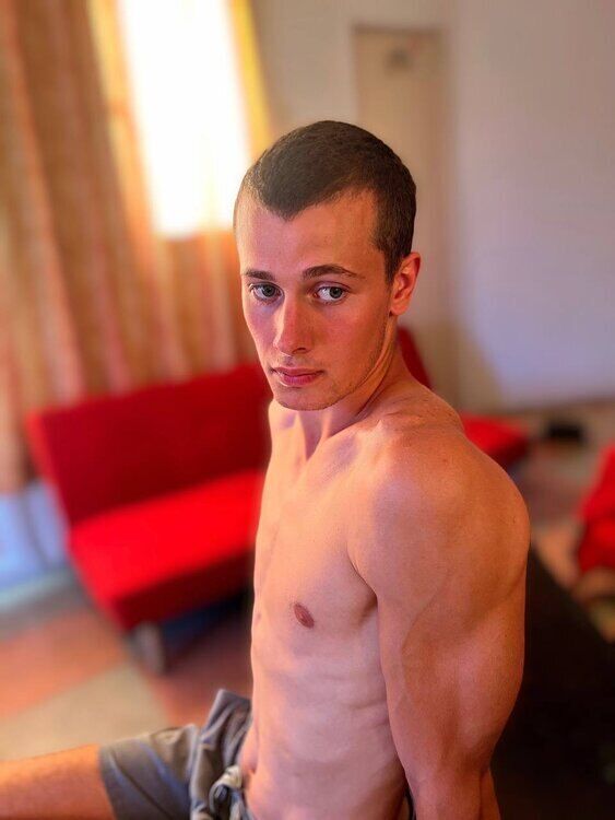  44433528  Alex, 28 ,    