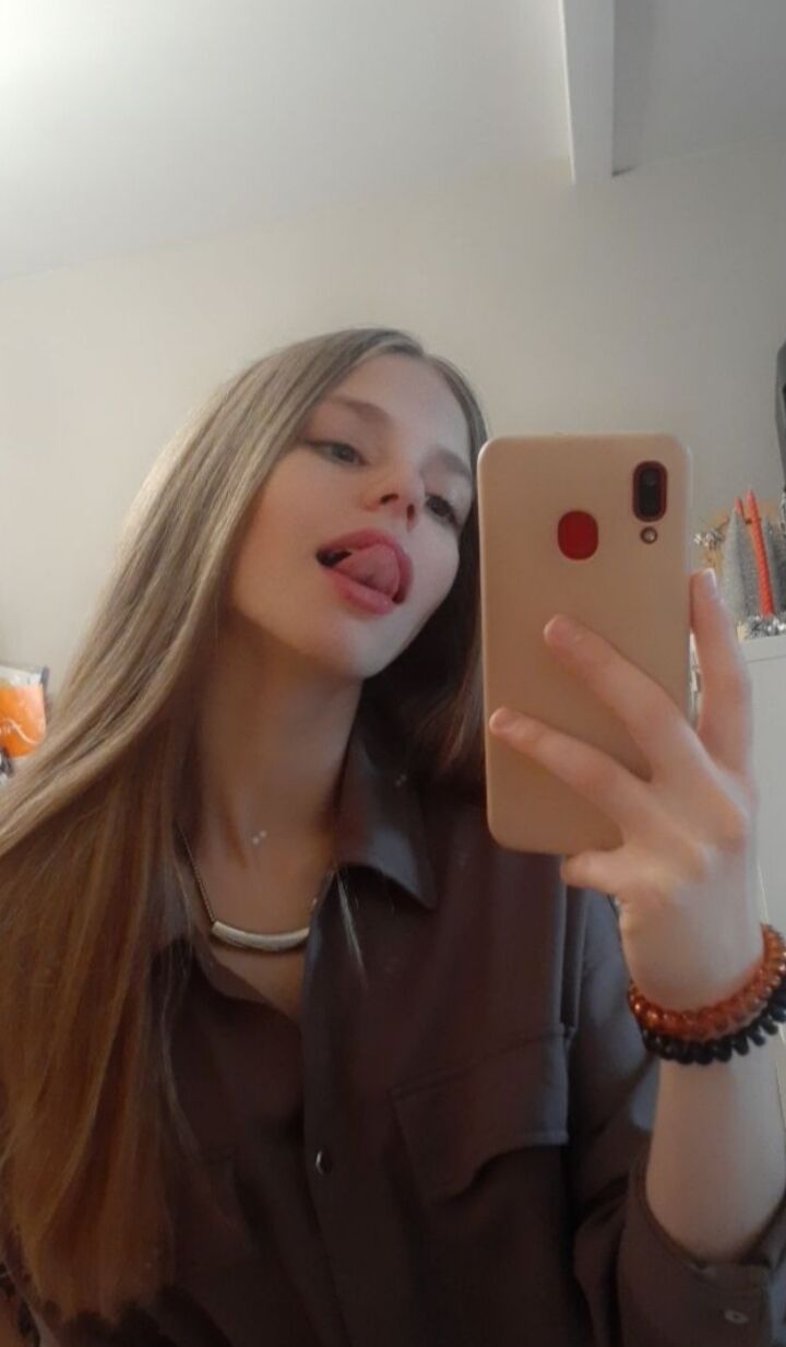  -,   , 21 ,     , c 