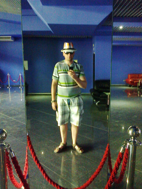  ,   Maks, 43 ,   