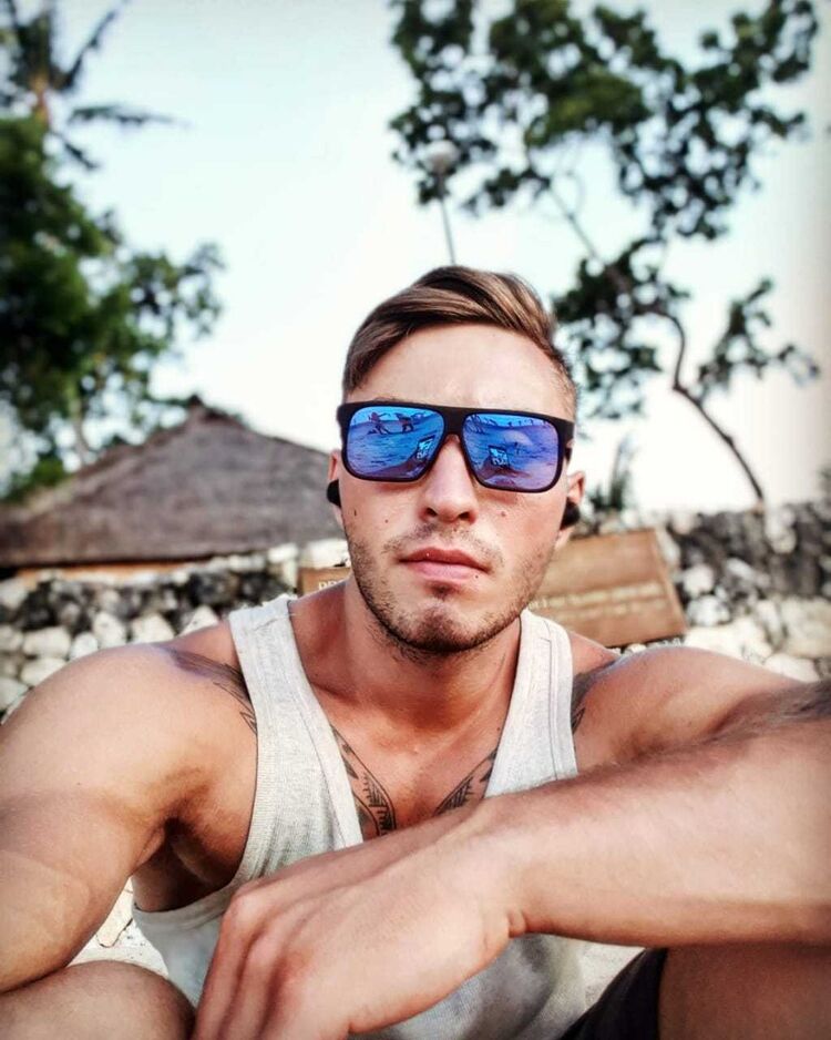 ���� 16136028 ������� ������, 36 ���, ���� ���������� � �����-����������