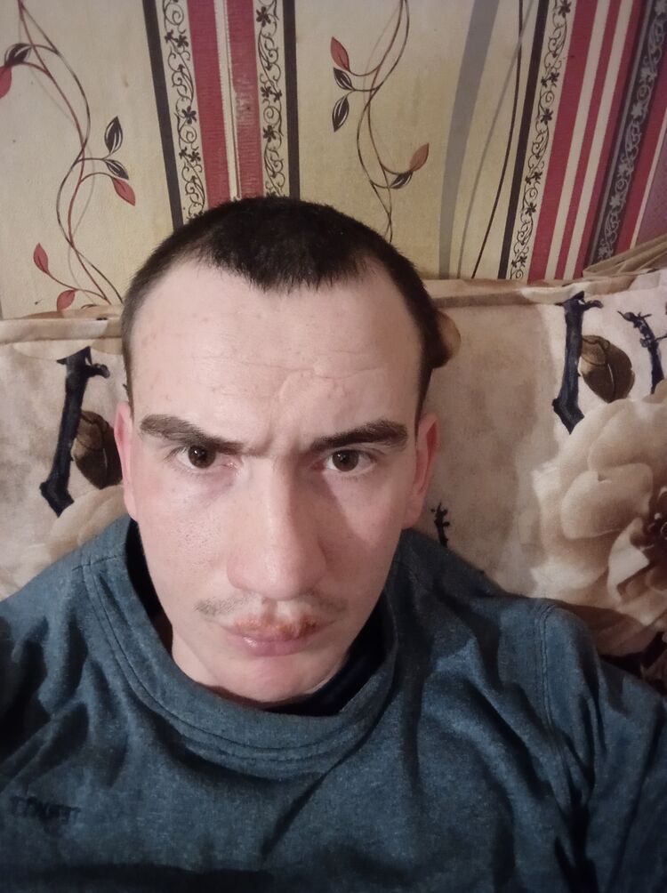  32215748  , 27 ,    