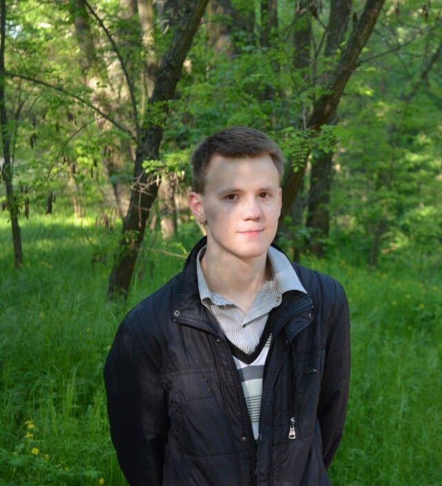  9423518  Vlad, 27 ,     