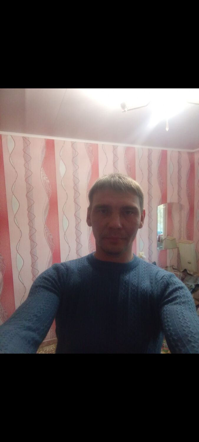  42468709  Nikolay, 37 ,    