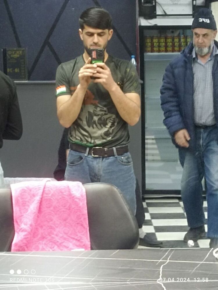  ,   Dima, 27 ,  