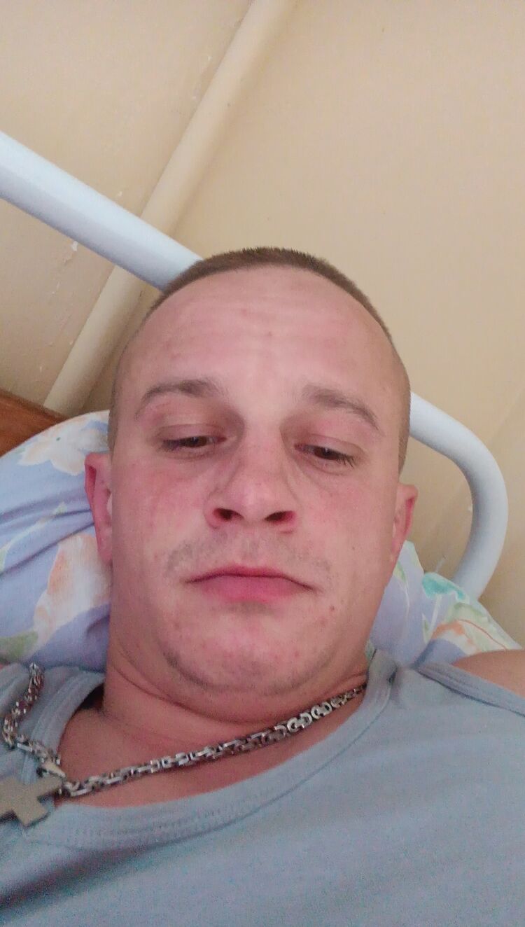 43058458  , 32 ,    