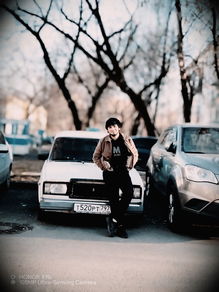  ,   Shohjahon, 21 ,   ,   