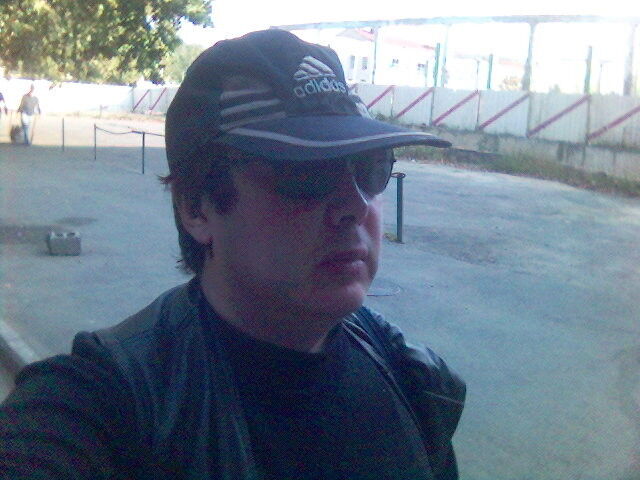  6630838  Niko, 44 ,    