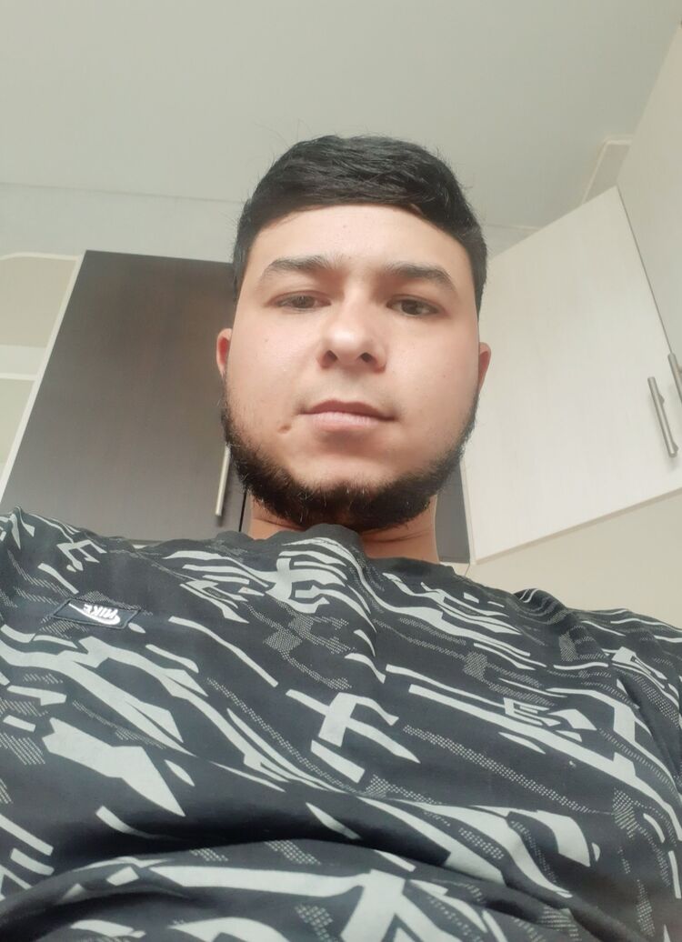  31007288  , 30 ,    -