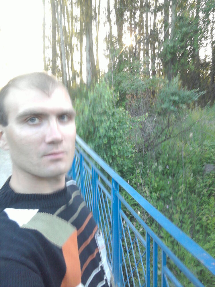  4197848  Oleg, 39 ,    