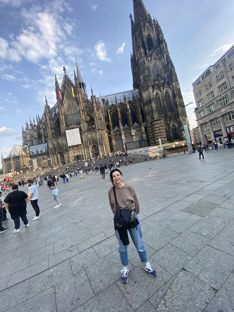  Warszawa,   Natallia, 43 ,   ,   , c 