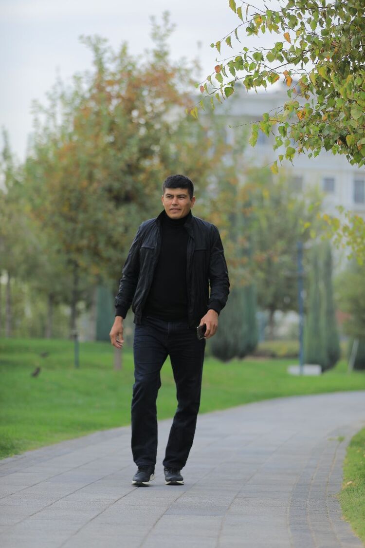  45870278  Shoxnazar, 34 ,    