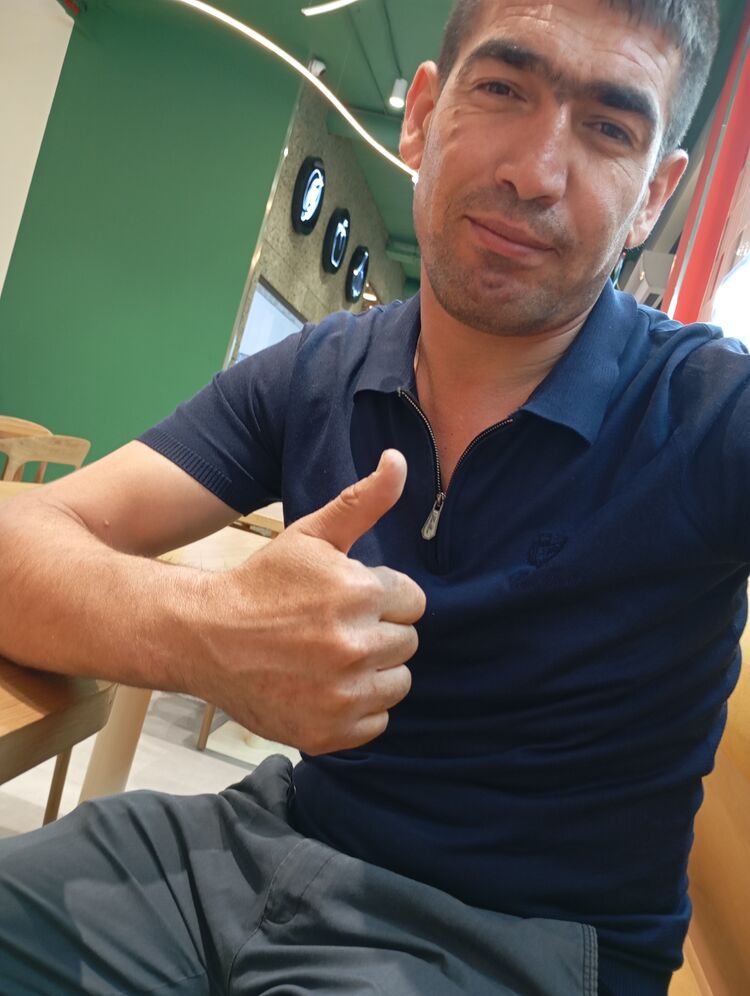  54464628  Oybek, 35 ,    