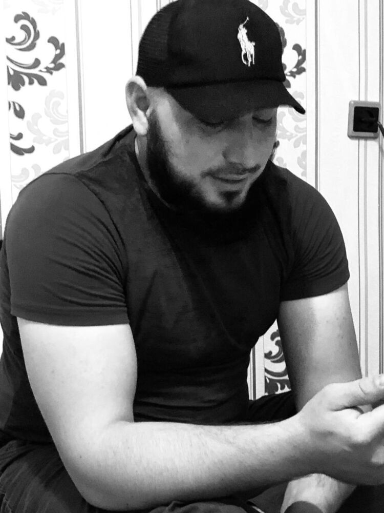  ,   Rahman, 33 ,   ,   