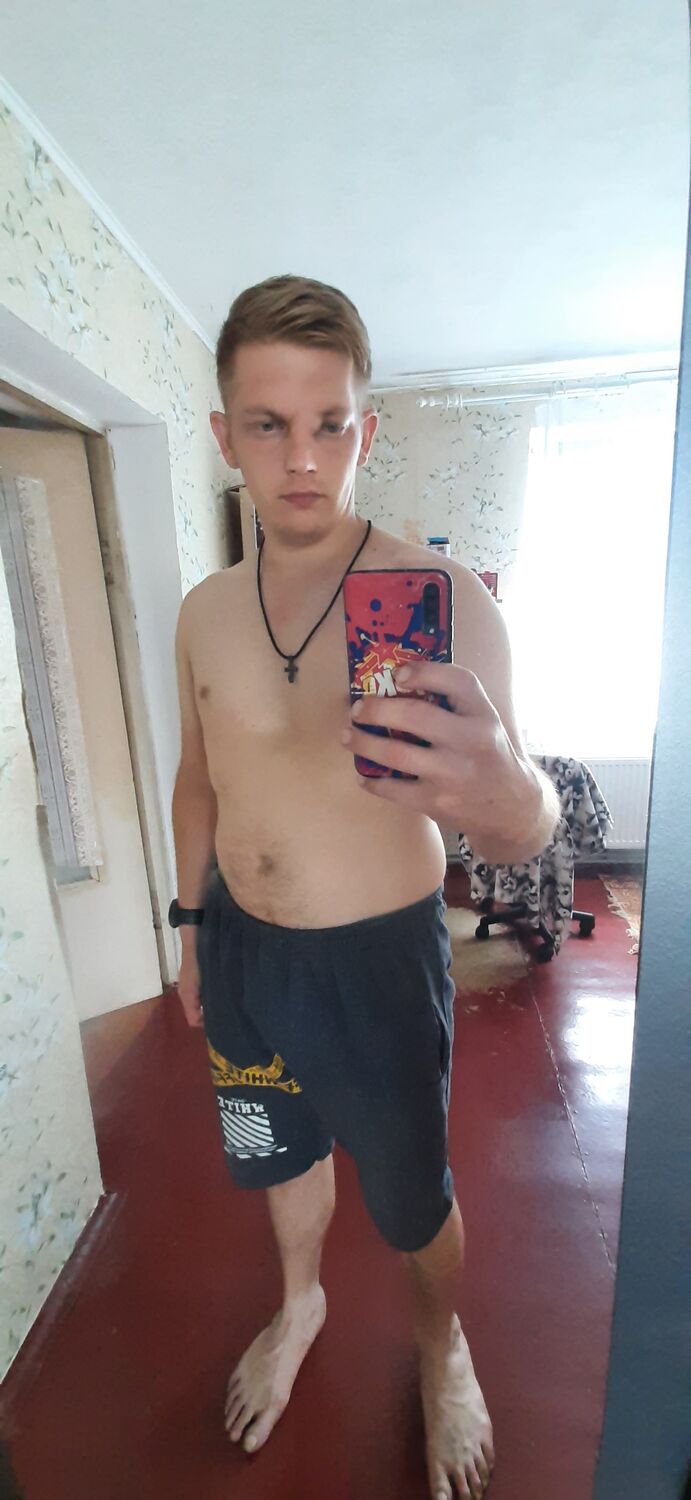  37105218  , 32 ,    