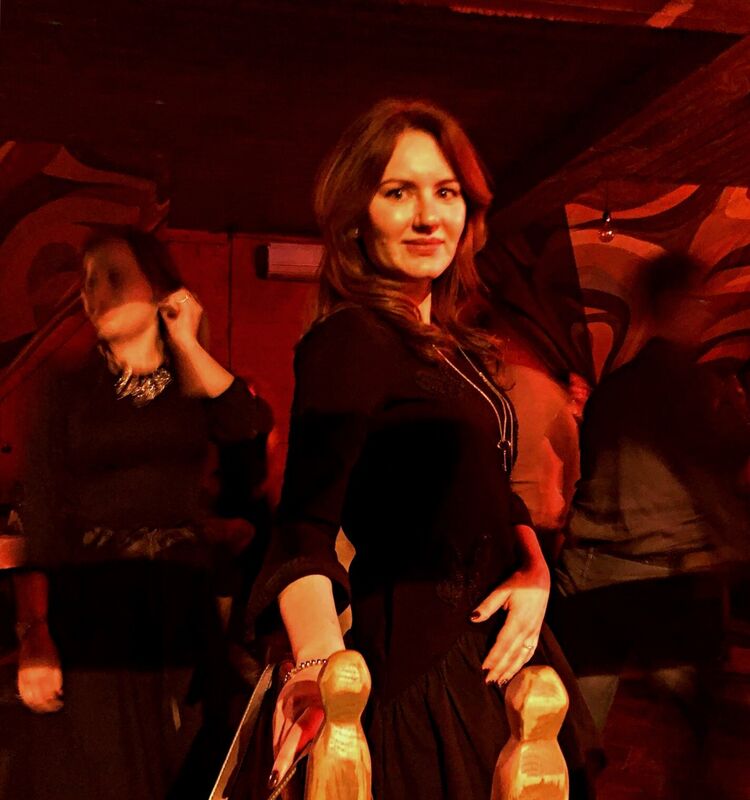  54695968  , 25 ,    -