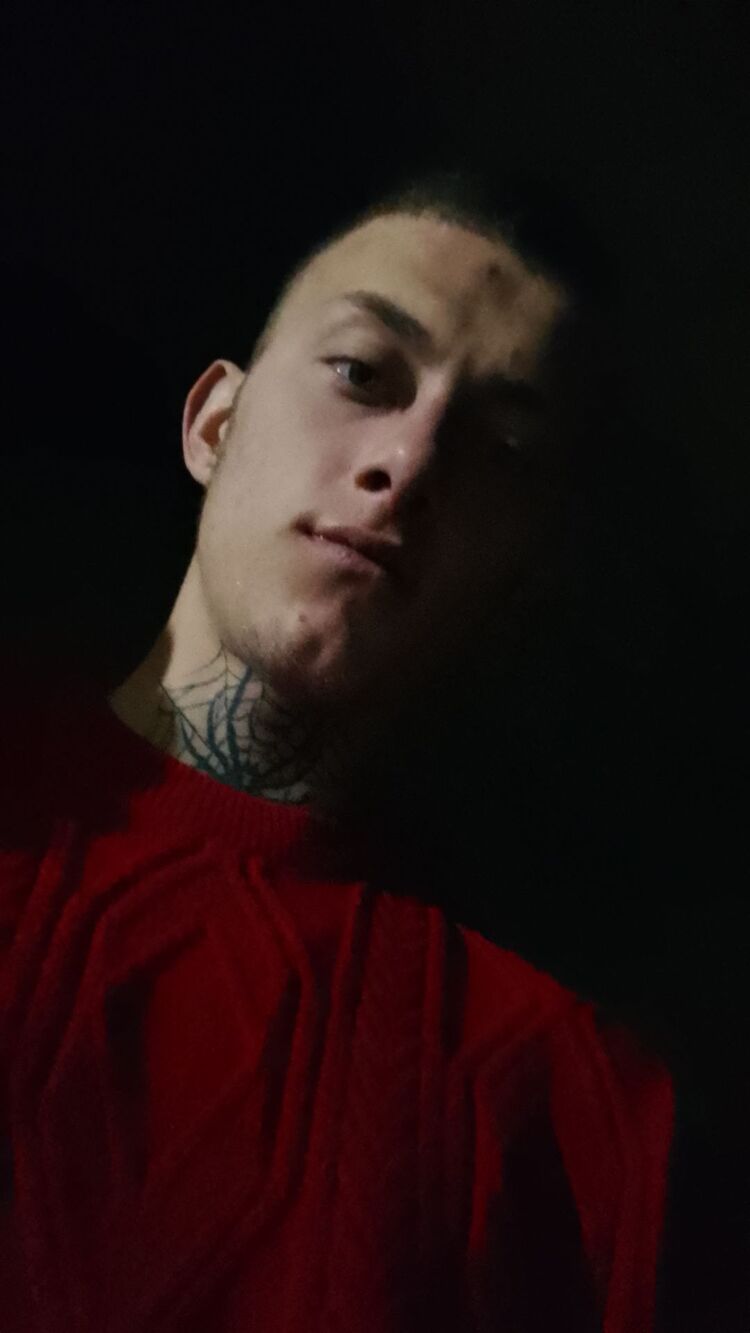 ���� 42282418 ����� ������, 21 ���, ���� ���������� � ������