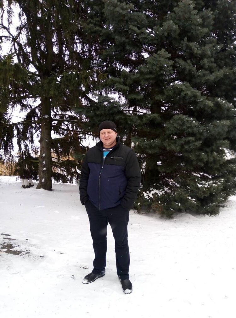  ,   Sergeu, 40 ,   ,   , c 