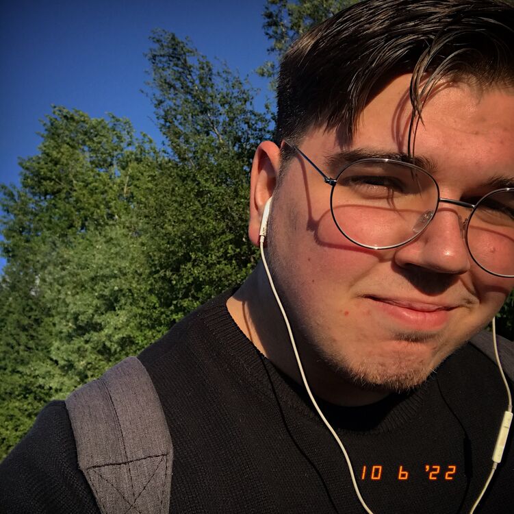  ,   Denny, 26 ,   ,   