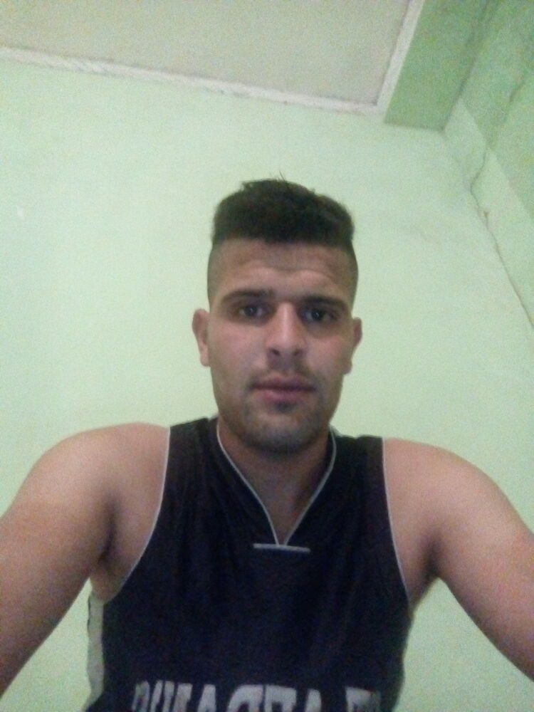  Algiers,   Karim, 31 ,   ,   , c 