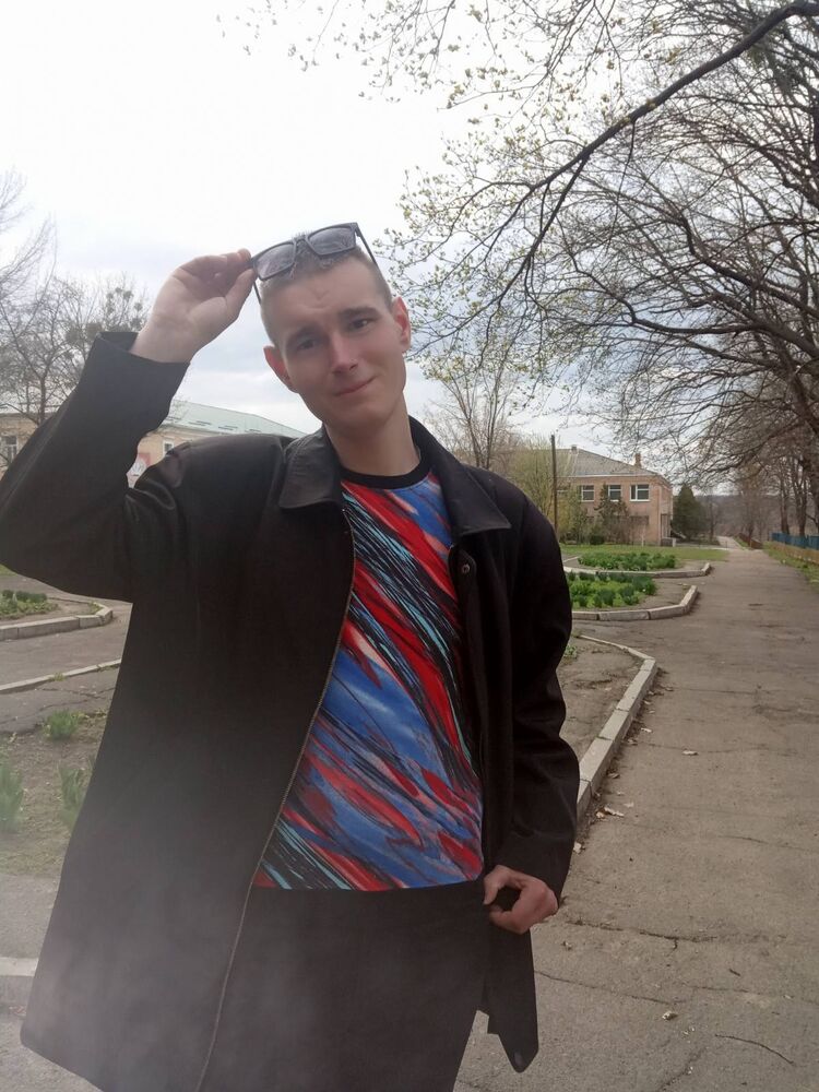  ,   Vladislav, 29 ,     , c 