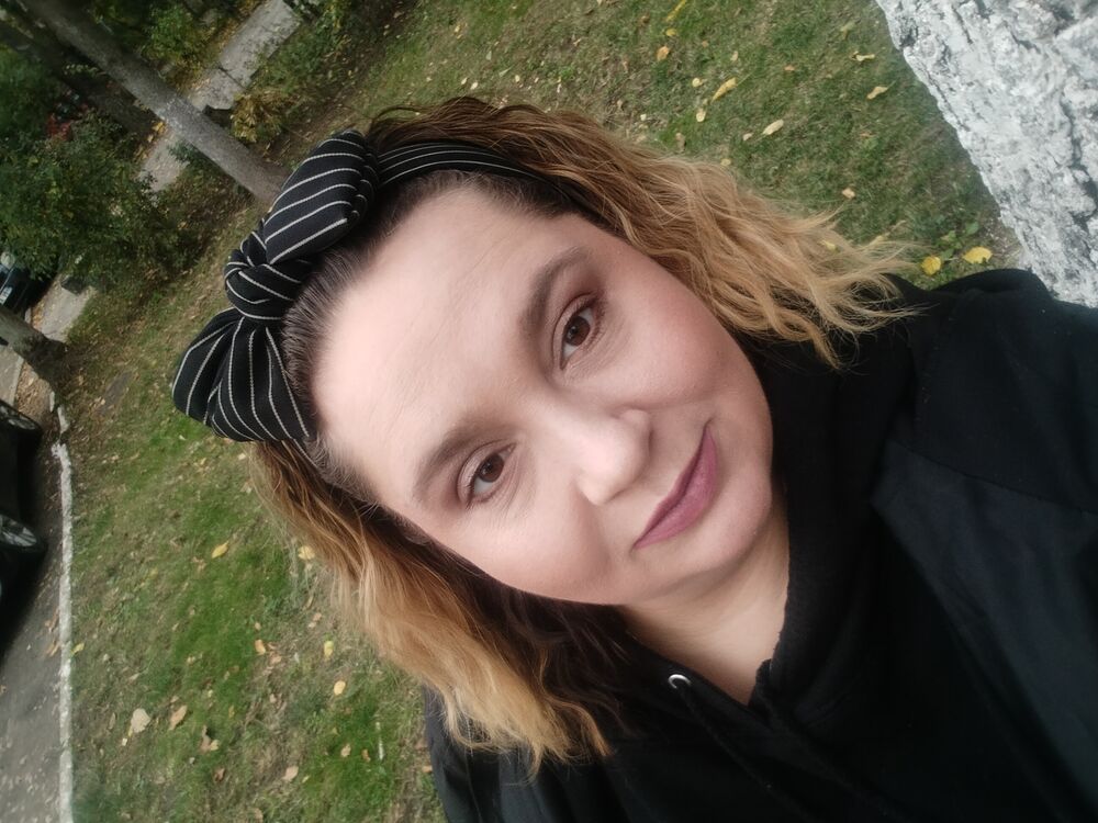  54086798  Vicky, 39 ,    