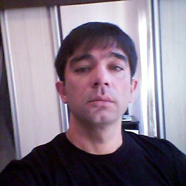  53305338  , 42 ,    