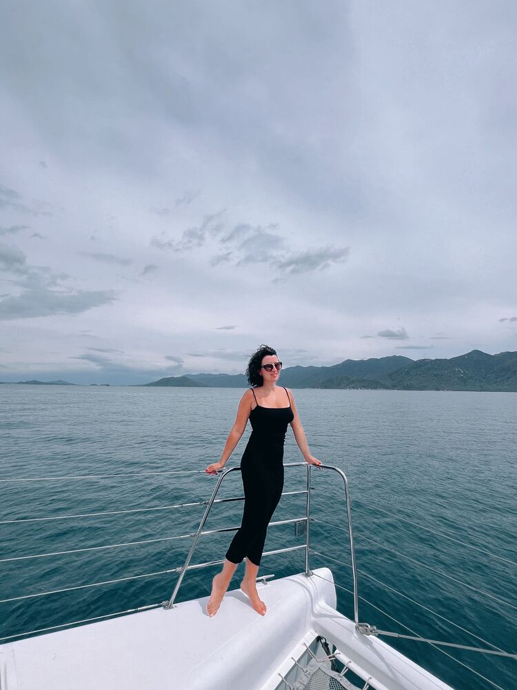  ,   Sofia, 29 ,     , c 