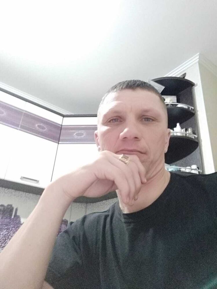  ,   Sergej, 50 ,  