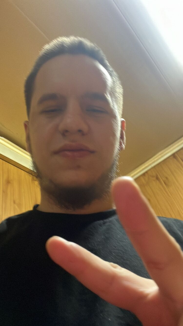  44858528  , 20 ,     