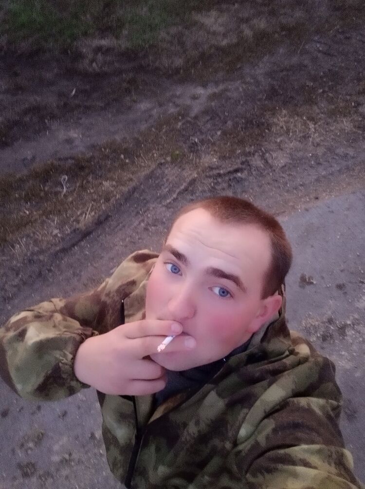  18027698  , 28 ,    
