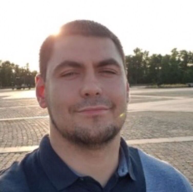  ,   Vlad, 33 ,   ,   , c , 