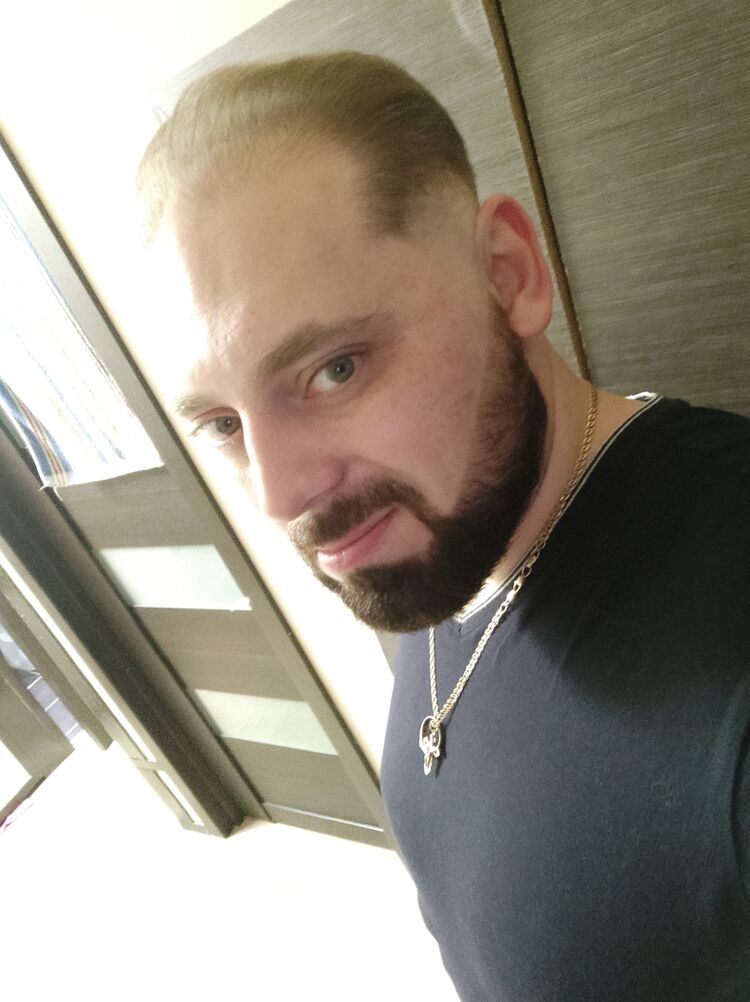  30908838  , 37 ,    