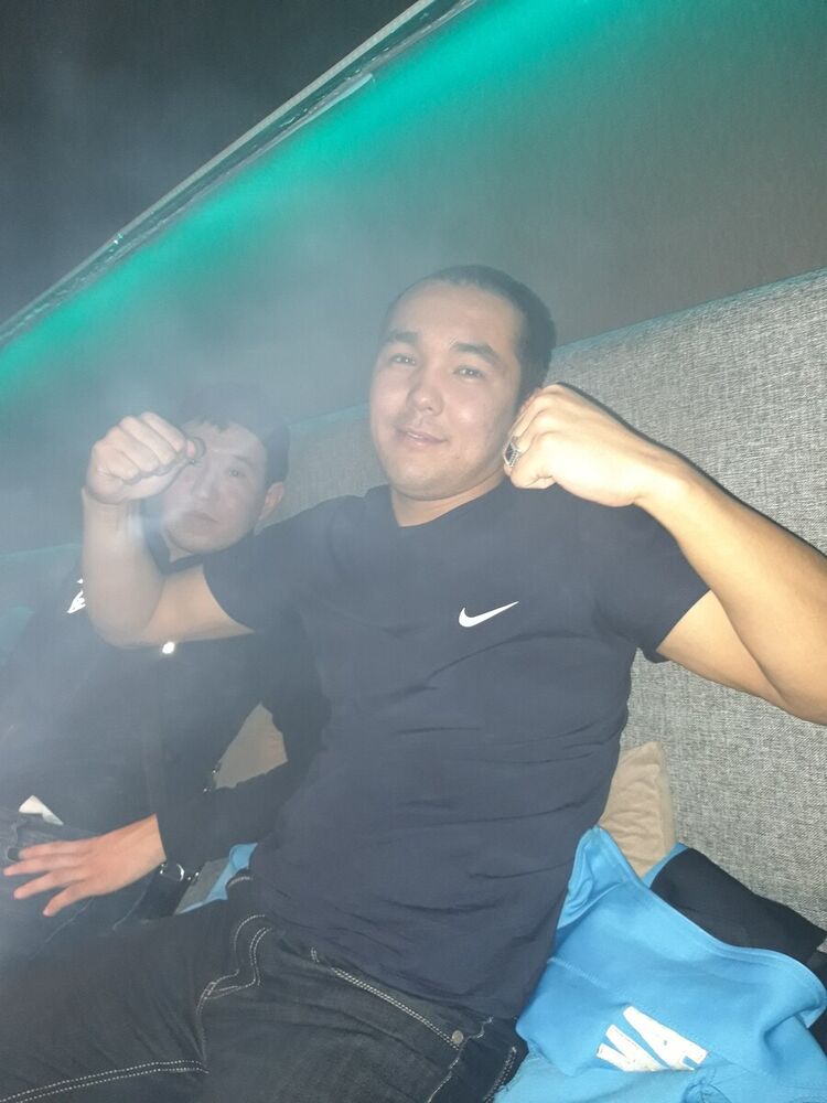  22327518  , 30 ,    