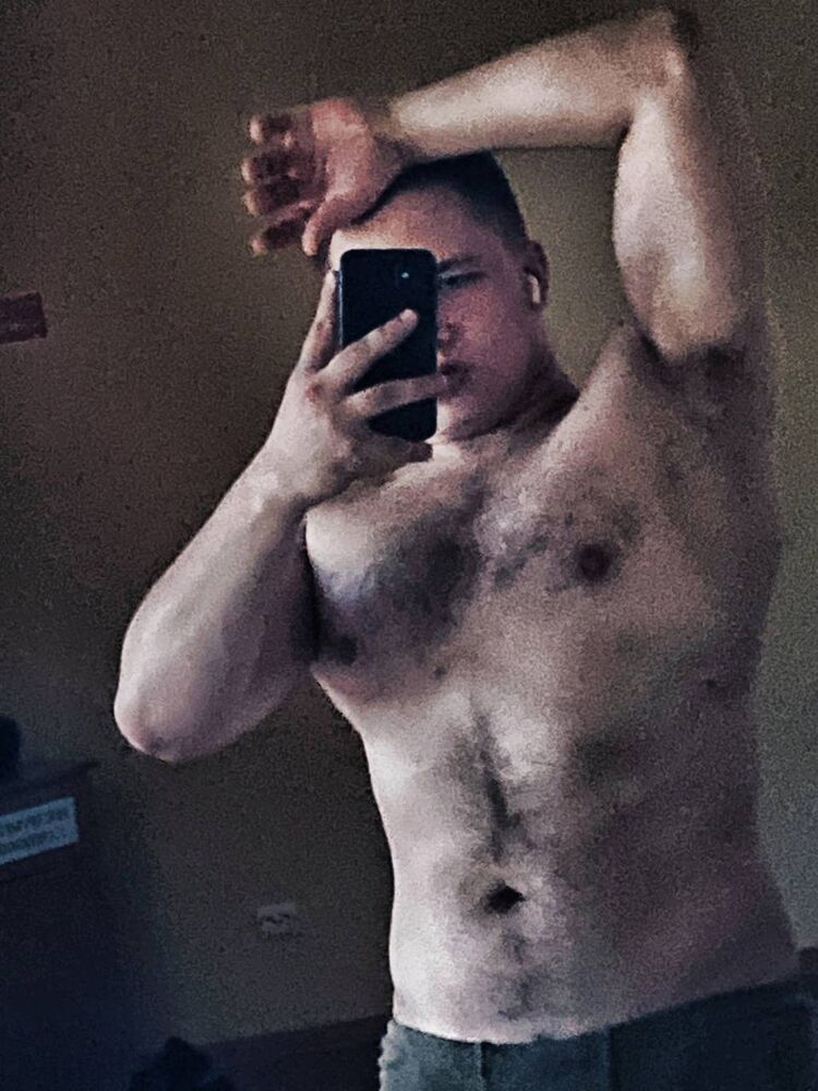  48189468  Sergio, 22 ,    -