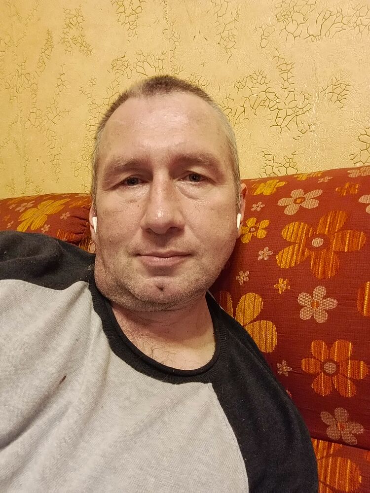  43974488  , 47 ,    
