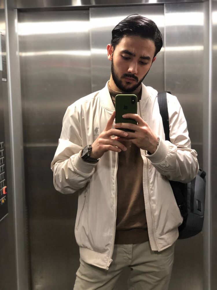  44926658  , 27 ,    