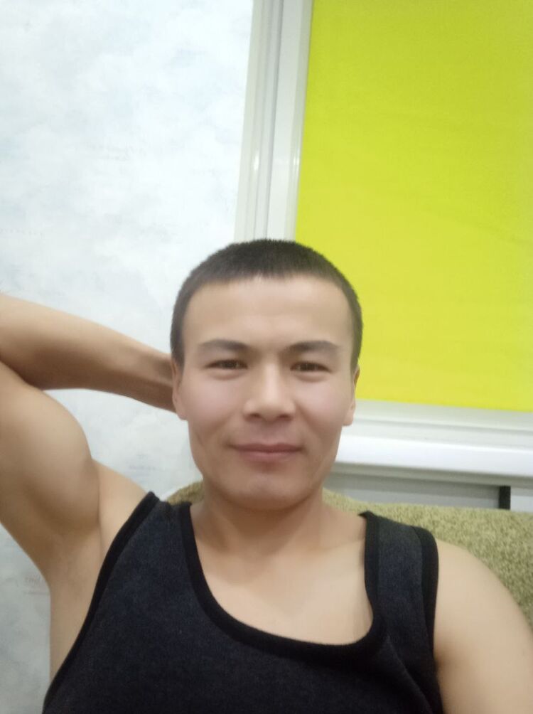  46482218  Fazliddin, 28 ,    