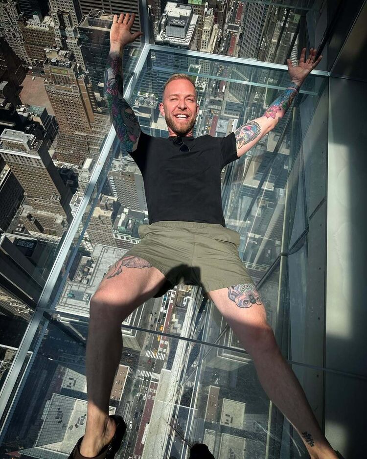  54035988  , 38 ,    -