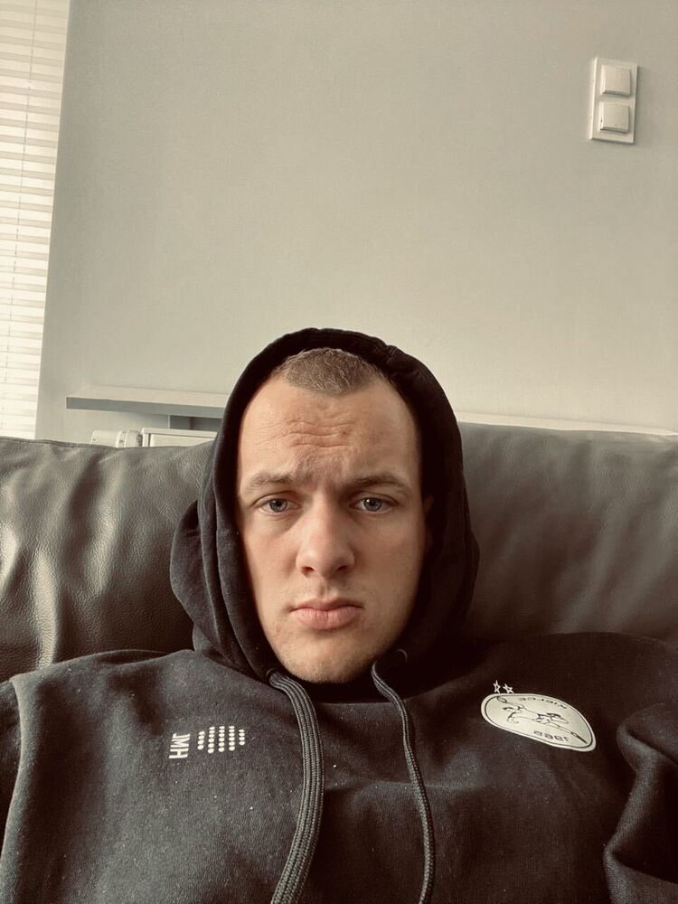  Saarlouis,   Alexander, 25 ,   ,   