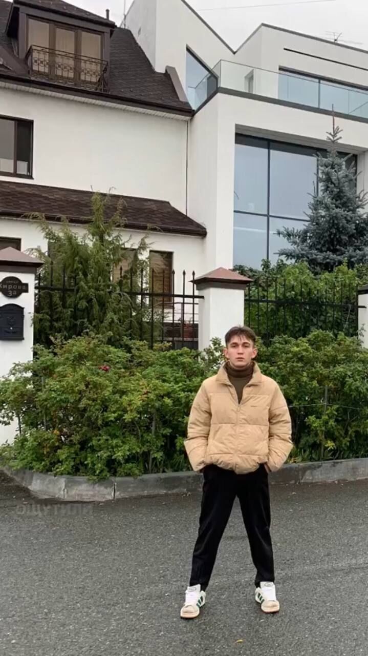  44816938  Bbbbmw, 21 ,    