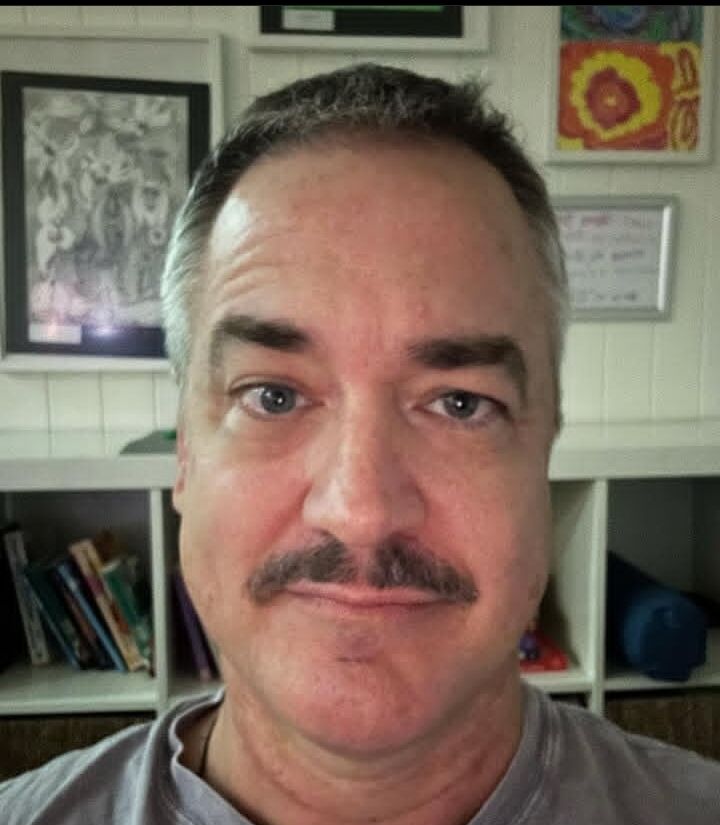  50199738  James Brown, 59 ,    Djibouti