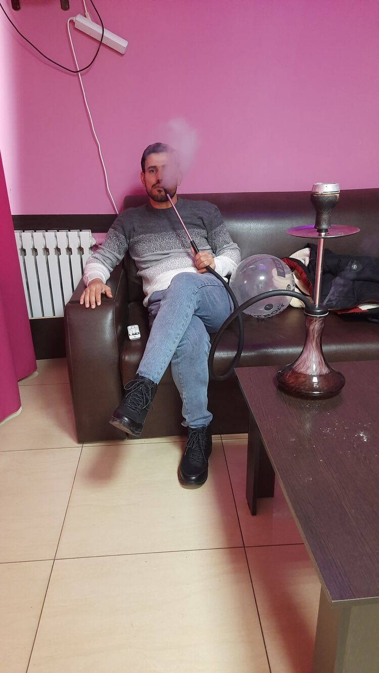  24547388  , 37 ,    