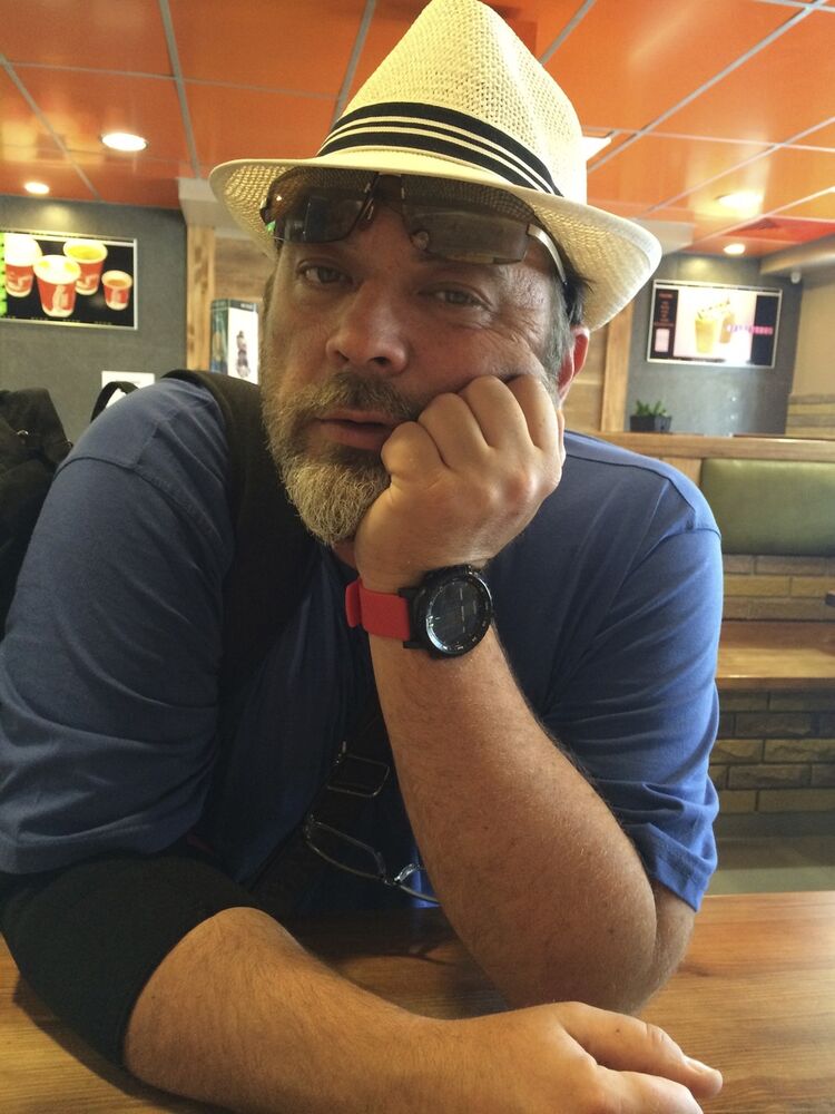  ,   Max otto, 51 ,  