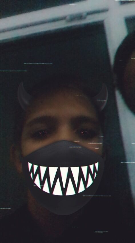  40352888  , 23 ,    
