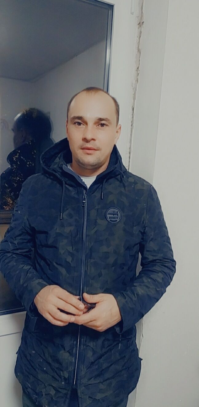  24050398  , 36 ,    