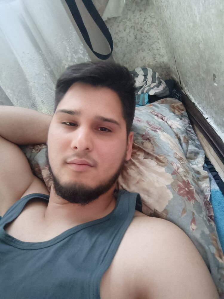  52610218  , 33 ,    
