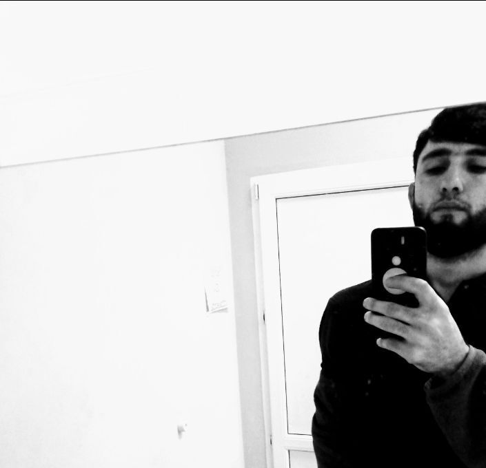  33681098  Amirjon, 26 ,     